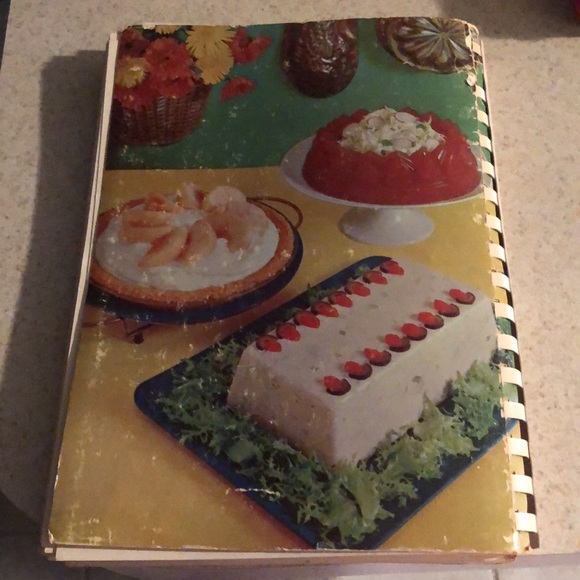 Vintage Favorite Eastern Star Recipes. Olde Family Favorites including menus. - Picture 11 of 11